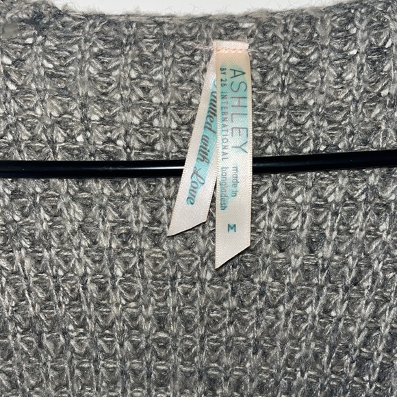 Long open front gary knit cardigan with pockets - Picture 2 of 4